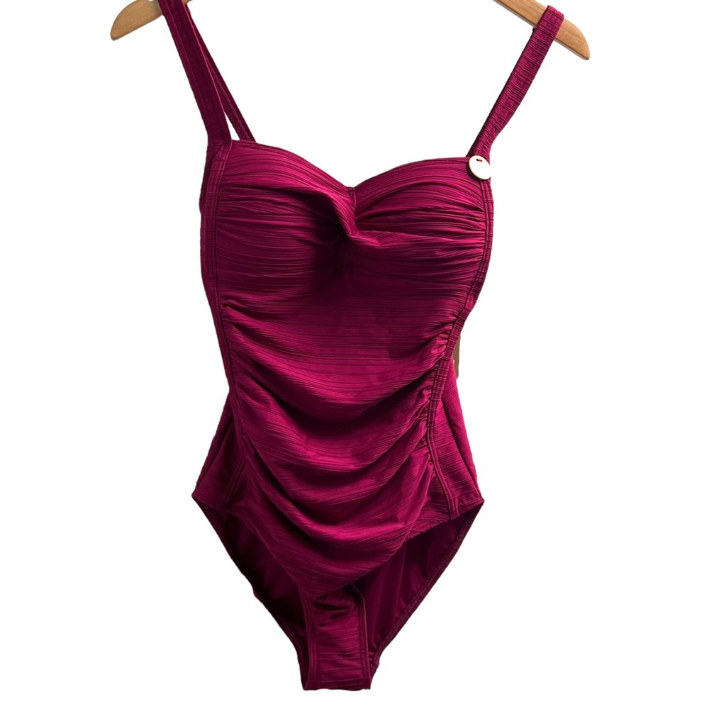 NIP TUCK One Piece Tummy Control Swimwear Women's Size 4